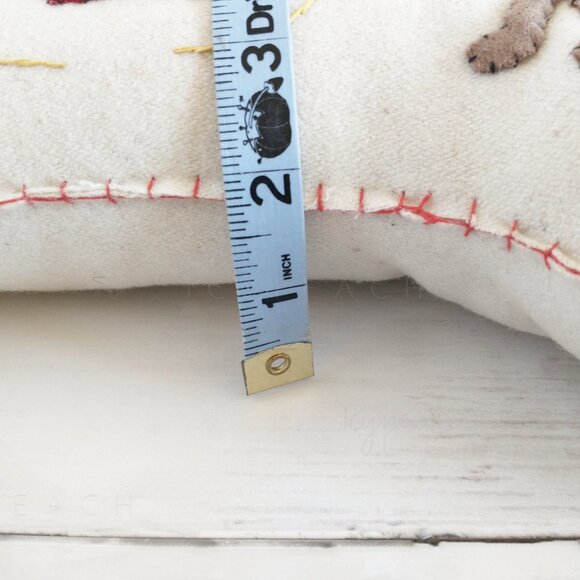 Sturbridge Yankee Holiday Dog Bone Pillow Vintage Christmas Wall Hanging Fabric - Picture 5 of 11